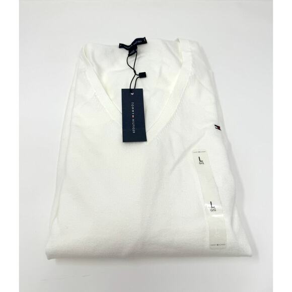 Tommy Hilfiger Women's Regular Fit, V-Neck Sweater,  MilkyWay, Size L - Picture 3 of 6